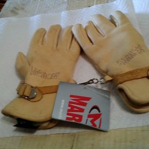 MARKER LEATHER GLOVES BRAND NEW STILL WITH TAGS